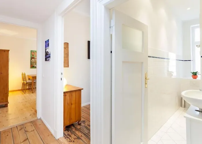 アパート Zentrale Altbauwohnung Im Helmholtzkiez *